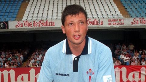 Lubo Penev, en su presentación con el Celta en 1998