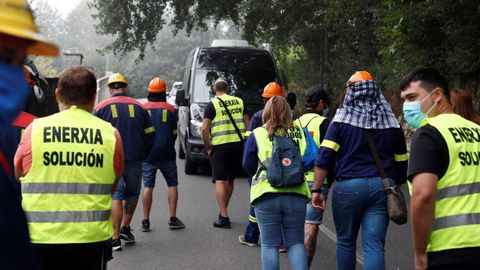 El microbs en el que se desplazaban los representantes de la empresa dio vuelta ante el escrache de los trabajadores