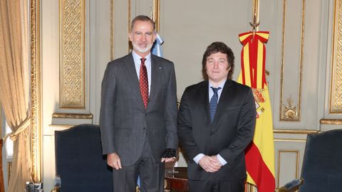 Javier Milei y Felipe VI, el s�bado en el Ministerio de Asuntos Exteriores argentino, en Buenos Aires.