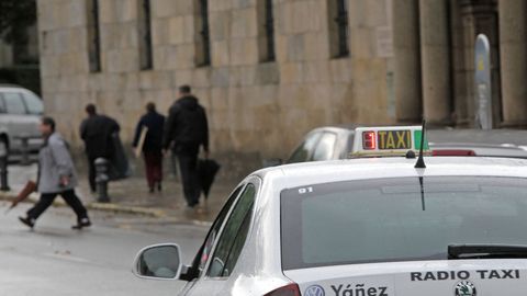 Imagen de archivo de un taxi en Santiago