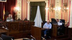 J�come con Telmo Ucha y Armando Ojea en la primera Junta de Gobierno tras el cese de los concejales del PP 