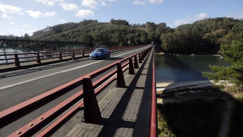 Imagen de archivo del puente de O Barqueiro