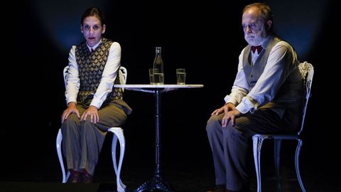 La Casa da Cultura acogi� este s�bado la obra �Los que hablan�, de Teatro del Barrio