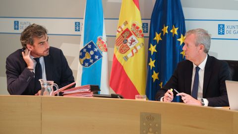 Diego Calvo y Alfonso Rueda durante una reunin del Consello de la Xunta