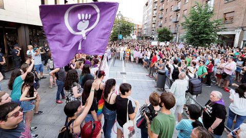 Concentraci�n en Valladolid contra el auto que deja en libertad a los miembros de La Manada