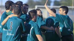 El Galicia de Mugardos, tercero, tiene el segundo puesto de Preferente a tiro