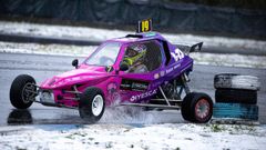 Pablo L�pez, a los mandos de su carcros La Base RX01 en el M�ster de Galicia de automovilismo