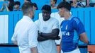 Obeng charla con Agustn Lleida y Oier Luengo antes del Oviedo-Racing de pretemporada