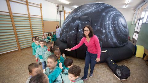 O CEIP de Casás acolleu o pasado curso un planetario inchable