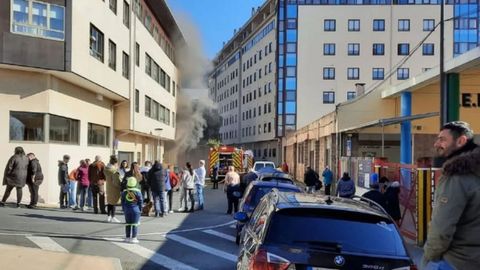 Incendio de los garajes en Xuvia, en 2023. 