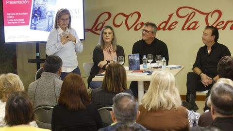 Presentacin del primer libro de Bolvar Antela