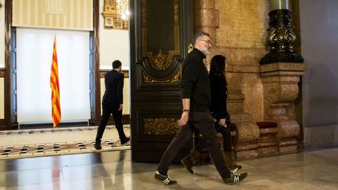 El diputado de la CUP, Carles Riera, tras la reuni�n mantenida con Torrent
