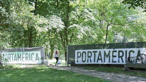 Festival Portamerica. Zona de acampada en la carballeira de Caldas