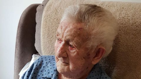 Adi�s a la abuela de Galicia, Josefina Villaverde