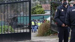 Imagen de archivo de uno de los registros en la vivienda donde tuvo lugar el crimen de Velle, en Ourense