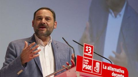 Jos� Luis �balos.