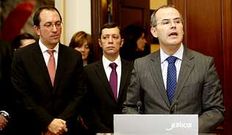 V�zquez, en primer plano, con Lorenzo y Oitav�n.