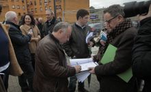 Ayer por la ma�ana se firm� el acta de replanteo. 