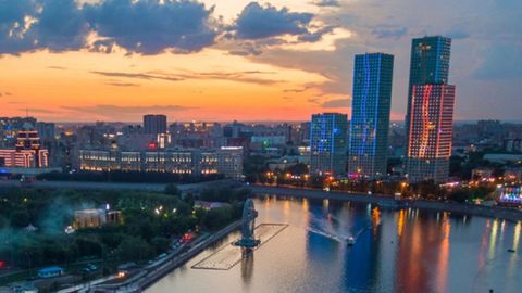 Astan, la capital de Kazajistn, que fue levantada en plena estepa en tan solo 30 aos