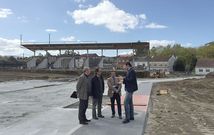 El gerente del Consorcio, el alcalde y la adjudicataria supervisaron la urbanizaci�n de A Baiuca.