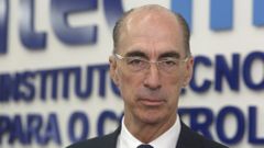 Quieren que Jes�s V�zquez visite O Barco para dar explicaciones sobre el futuro del HCV