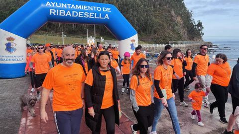 Carrera Galb�n contra el c�ncer infantil.