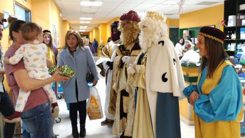 Visita de los Reyes Magos al Hospital de Barbanza