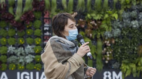 Inauguracin de un jardn vertical en Vimianzo