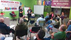 Charla sobre seguridad ciudadana en la Agrupaci�n MI�o.