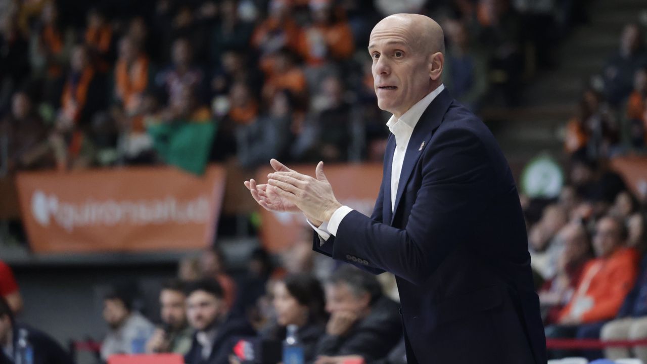 Carles Marco, entrenador del Lemya: «Ha sido un partido bien trabajado»