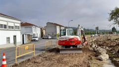 El paseo peatonal, situado a la entrada de Ferreira por Monforte