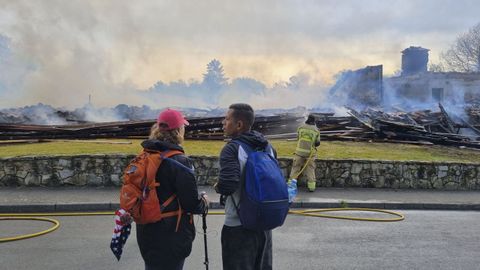 El incendio registrado en abril del 2022 devoró completamente la parte de hostelería de La Cabaña