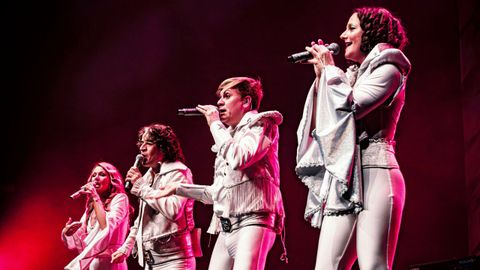 La banda tributo Abba The New Experience lleva m�s de diez a�os sobre los escenarios