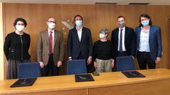 Firma del convenio para desarrollar el curso de castellano para refugiados ucranianos en la UNED de Pontevedra