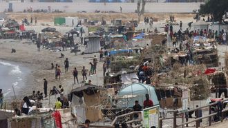 Vista de la playa de El Trampol�n, en Ceuta, el pasado 14 de agosto.