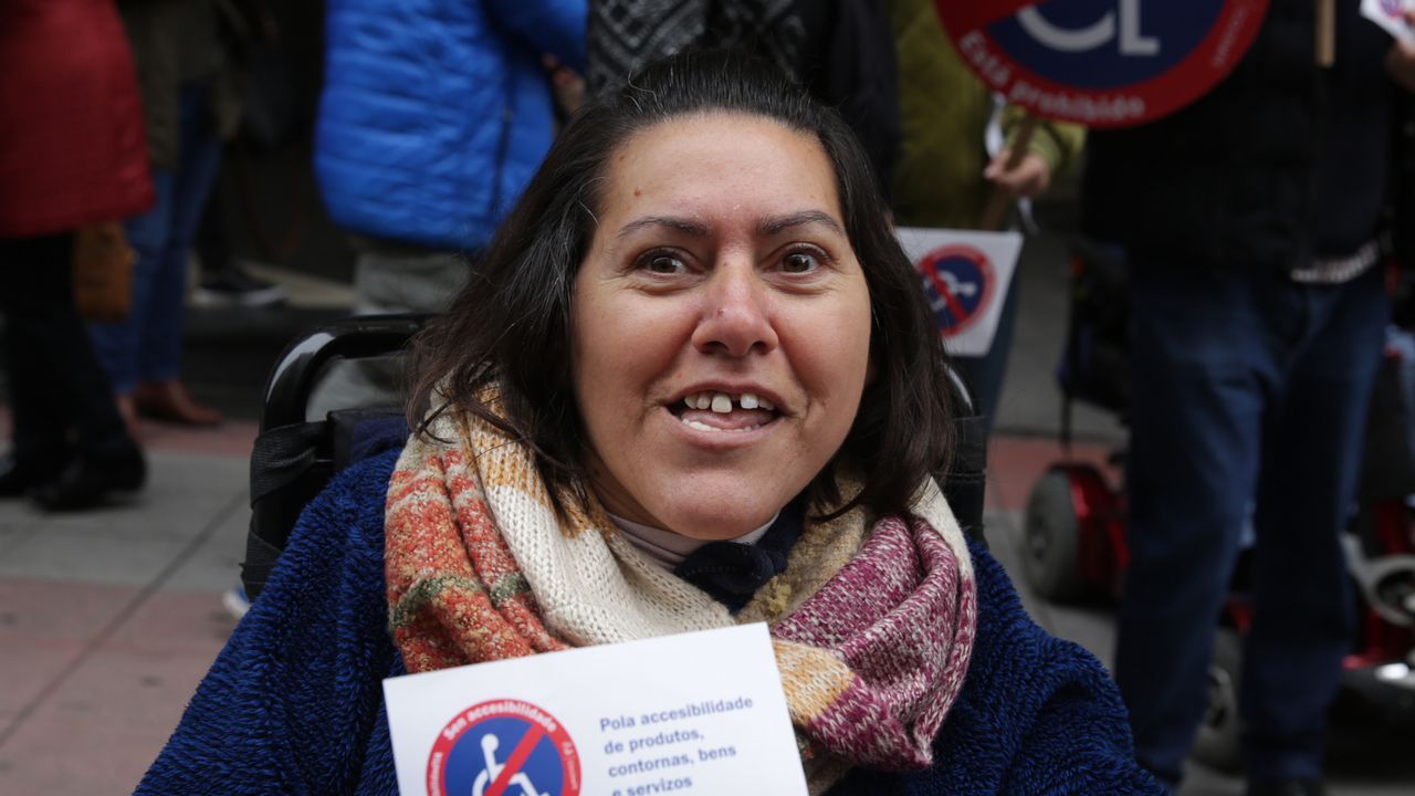 «Los que no van en silla de ruedas no son conscientes del problema»