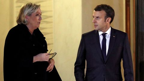 Macron cit� a Marine Le Pen en el El�seo en noviembre del 2017 tras asumir la presidencia de Francia