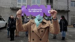 Imagen de una concentraci�n contra la violencia machista�en�Carballedo.