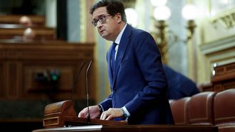 �scar L�pez, ministro para la Transformaci�n digital, durante un pleno en el Congreso de los Diputados, en Madrid