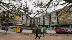 Zona de Foz con bloques de pisos, cercana a A Rapadoira