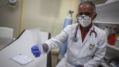 En la cl�nica ribeirense del doctor Pozas se realizan entre cinco y diez test al d�a