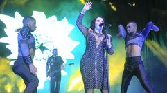 Alaska durante el concierto de Fangoria que abri� en el 2019 las fiestas de Ferrol.