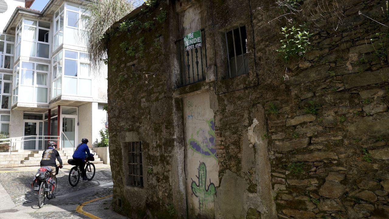 El Ayuntamiento de Santiago sacará una nueva vivienda en ruinas a subasta pública