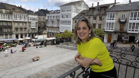 La alcaldesa María Loureiro, en una imagen de archivo, que brinda a los hosteleros todo el apoyo del Concello, dentro de las posibilidades y conciliando los derechos de esos empresarios con los del resto de vecinos