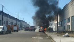 El incendio caus� una densa humareda en el pol�gono