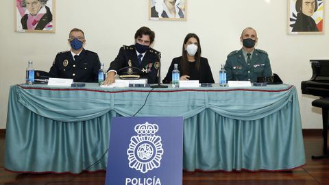 FIESTA POLICIA NACIONAL ANGELES CUSTODIOS 2021