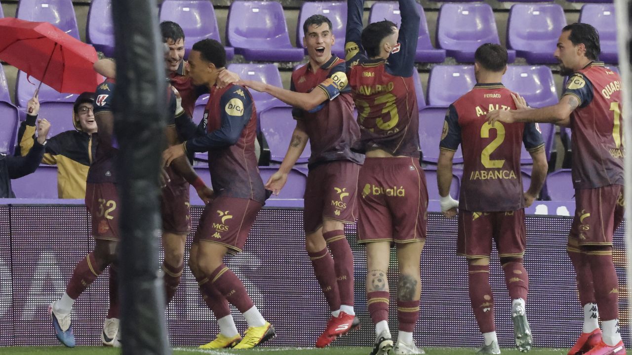Los 33 héroes del ascenso del Deportivo a Primera División