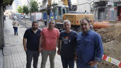 Aquilino Blanco, David Rodr�guez, Juan Carlos Fern�ndez y Jorge Gonz�lez, comerciantes de la calle Celso Emilio Ferreiro.
