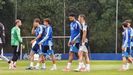 Chris Ramos habla con Diego Cervero antes del entrenamiento del Real Oviedo
