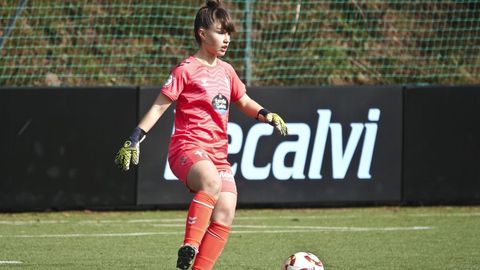 La guardameta de As Celtas Naiara Mart�nez, en un partido en A Madroa.